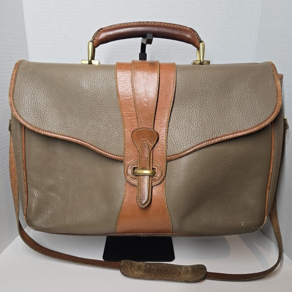 VTG Dooney & Bourke Crossbody Shoulder Bag Tan Pebble Leather‎ Strap Messenger